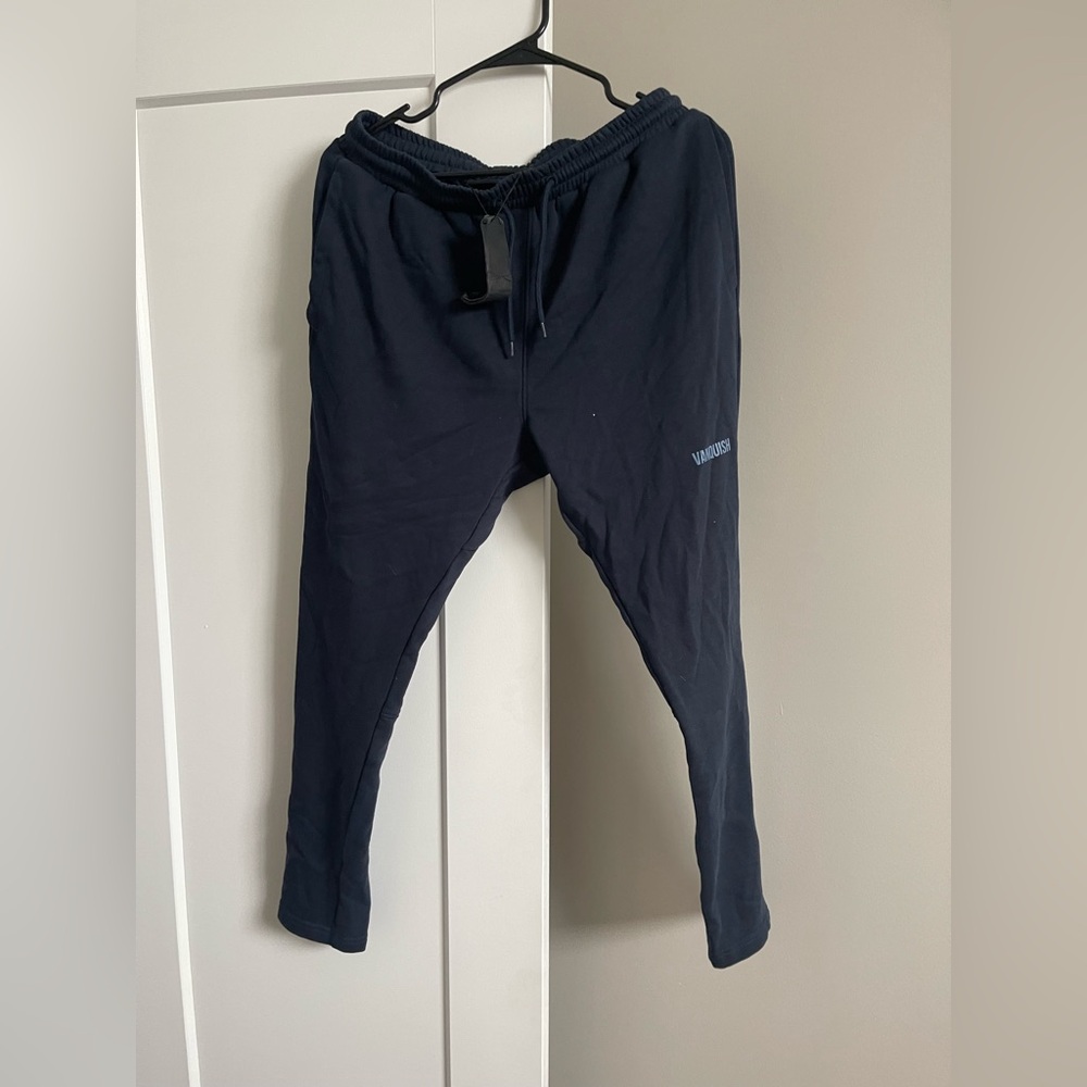VANQUISH Men’s Navy Jogger Pants